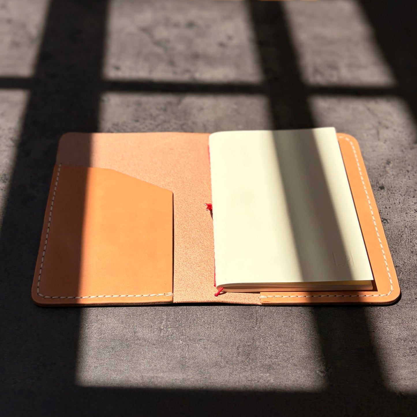 Bifold | Visionary