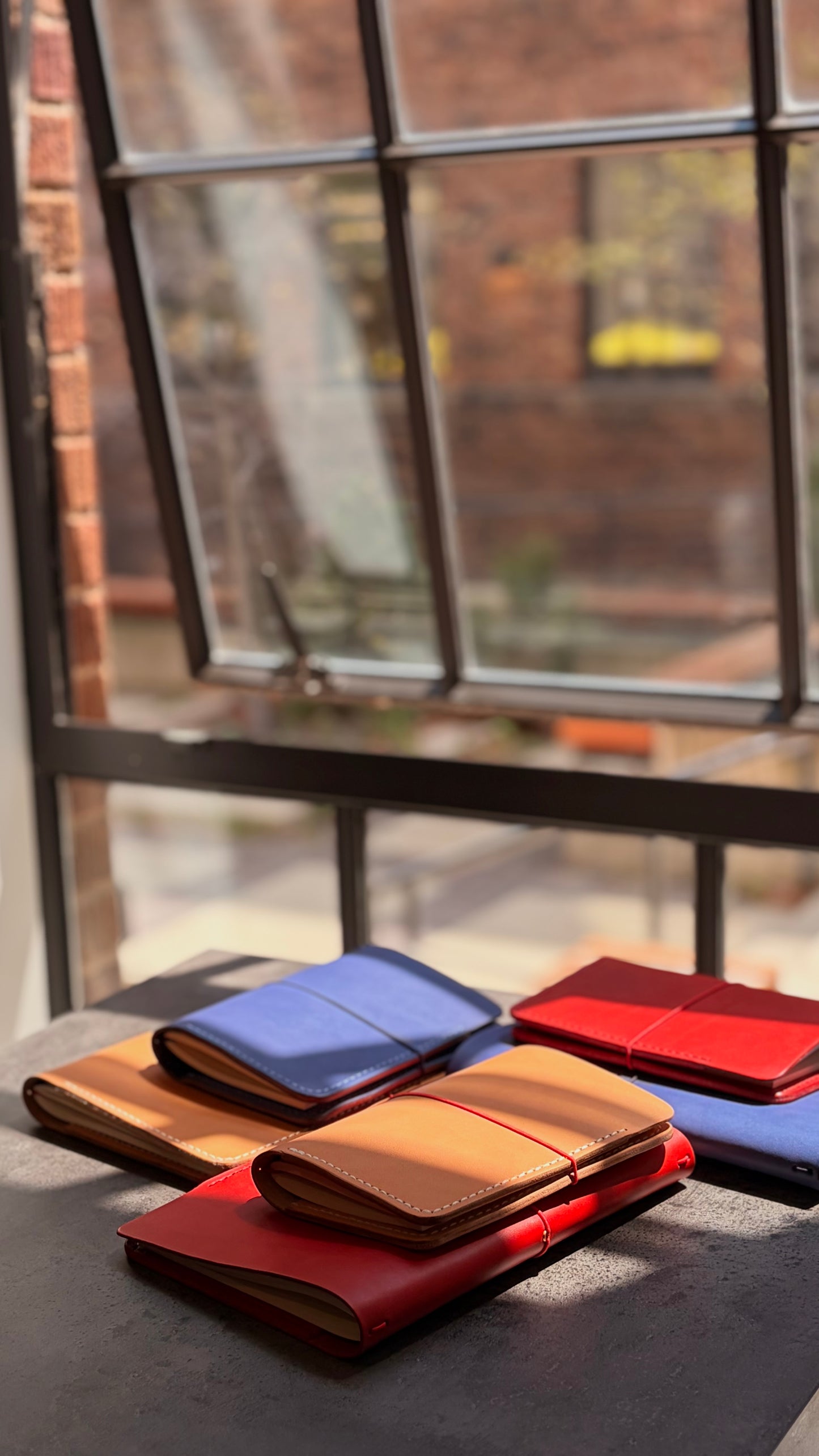 Bifold | Visionary
