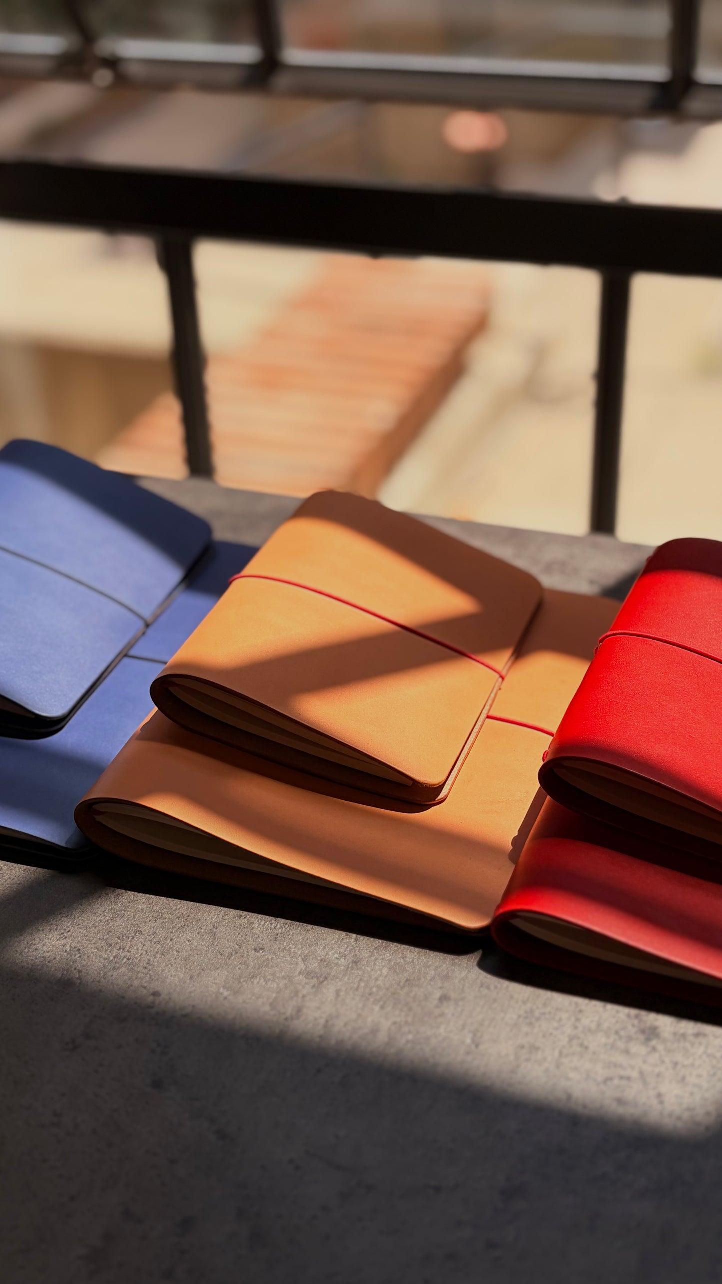 Bifold | Studio
