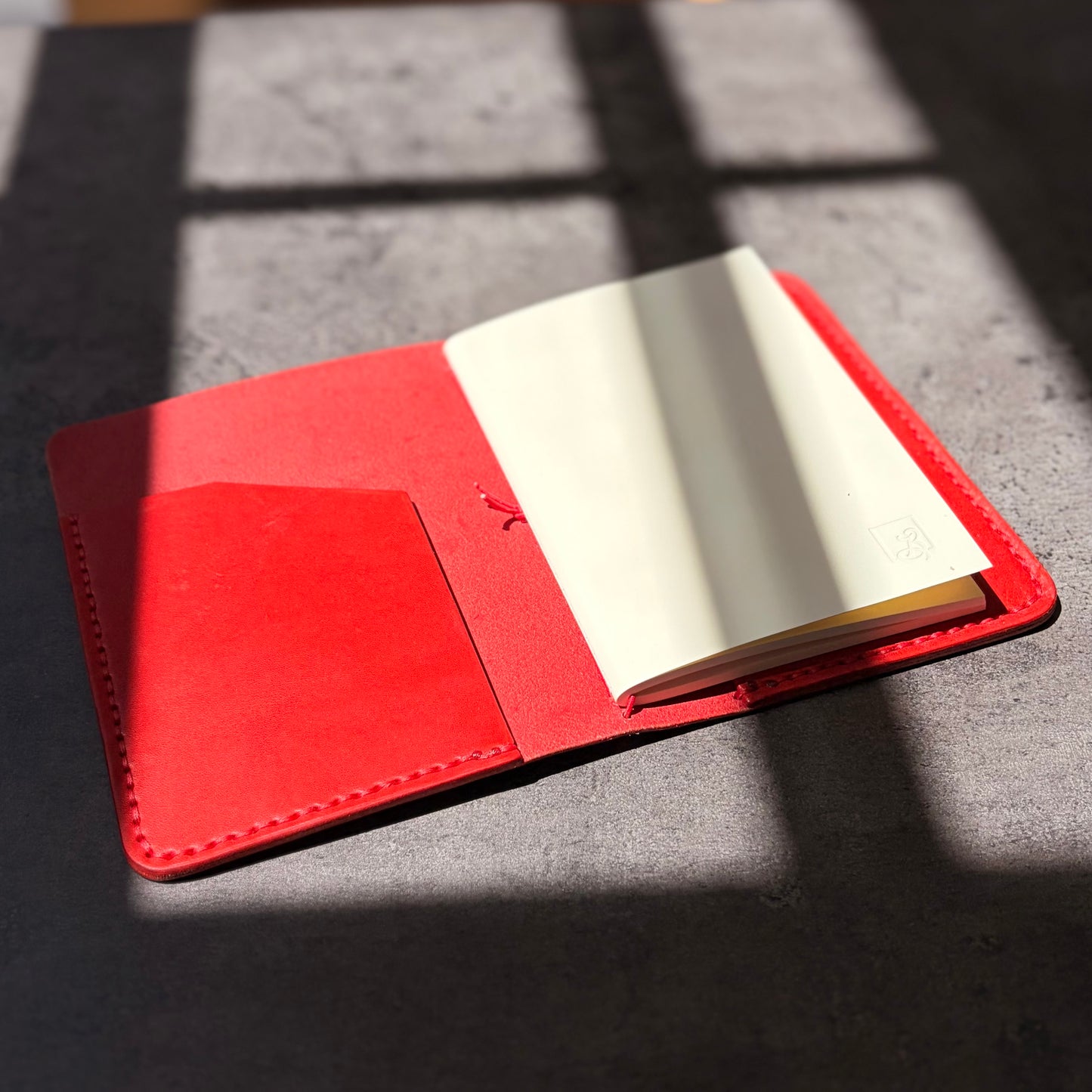 Bifold | Visionary