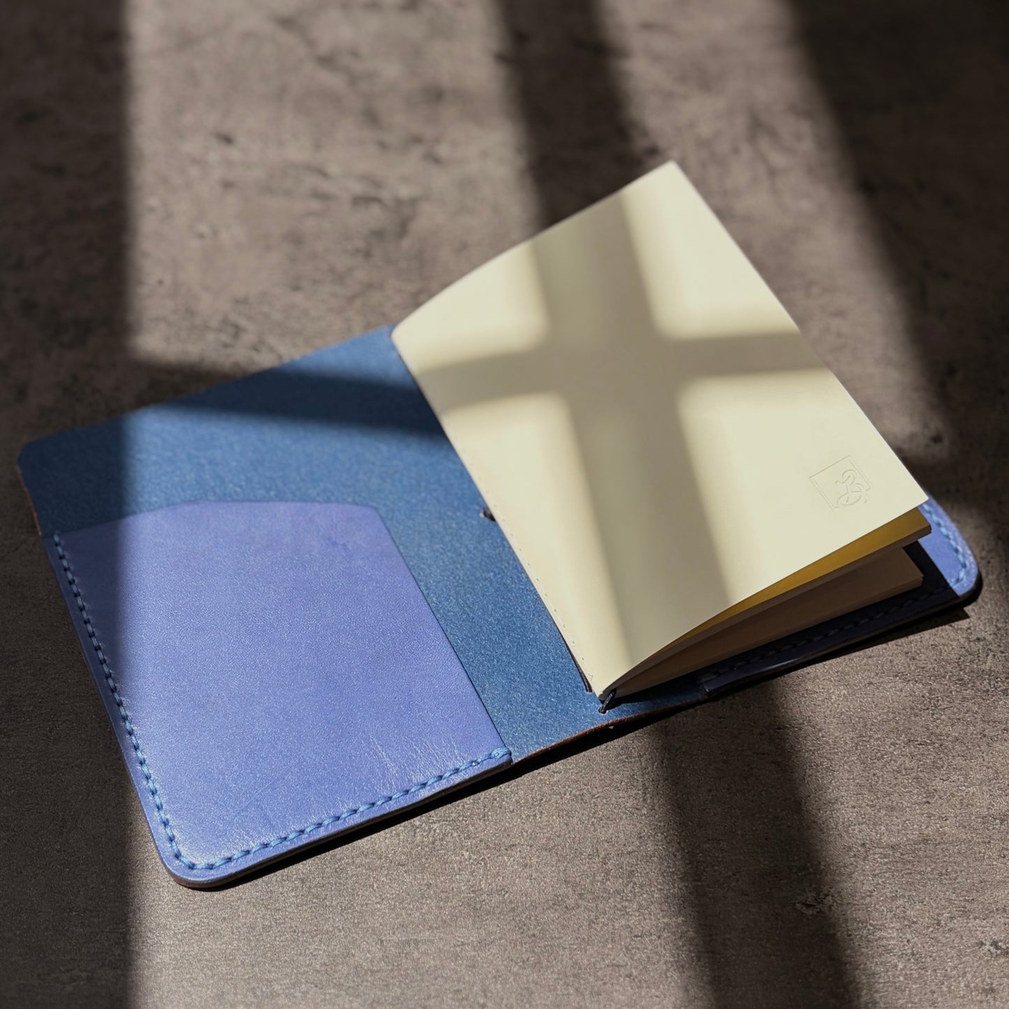 Bifold | Visionary